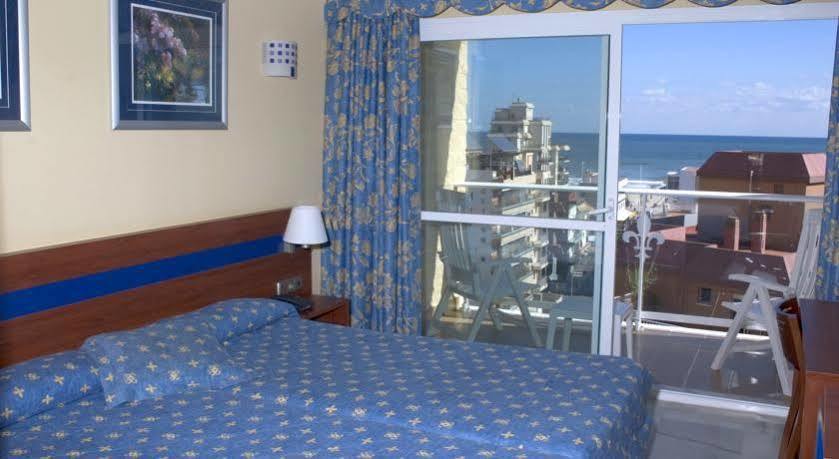 Apartamentos Turisticos Biarritz - Bloque I Gandia Zewnętrze zdjęcie